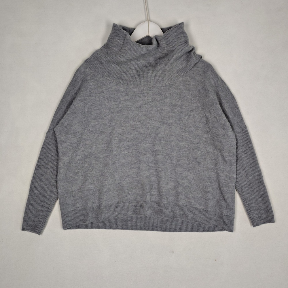 Cynthia Rowley Gray 100% Extrafine Merino Wool Cowl Neck Sweater Womens Medium